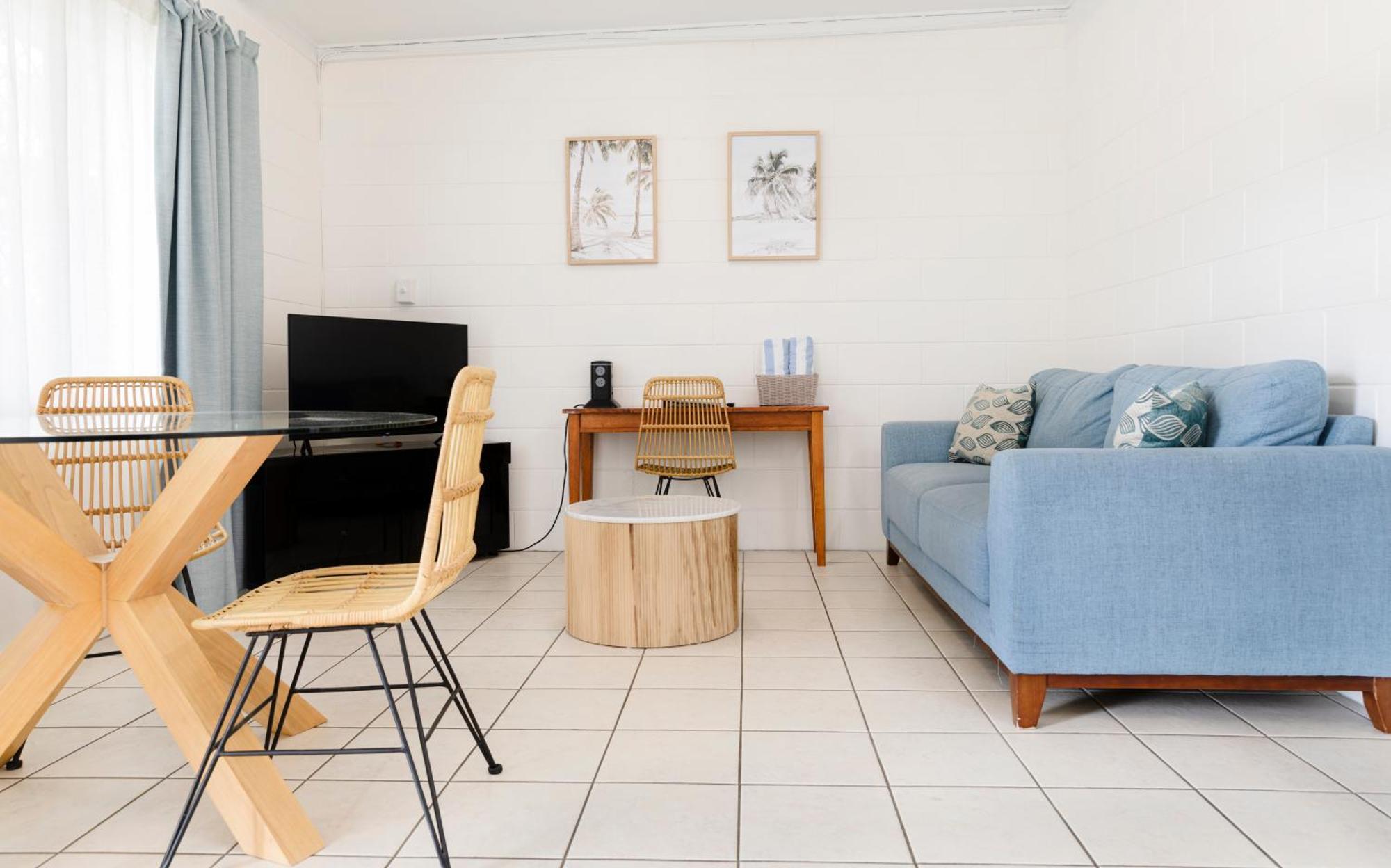 Palm View Holiday Apartments Боуэн Экстерьер фото
