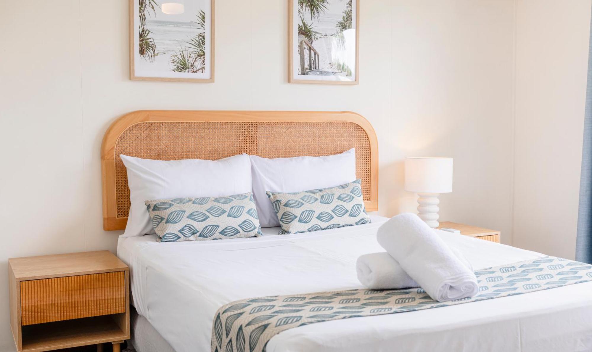 Palm View Holiday Apartments Боуэн Экстерьер фото